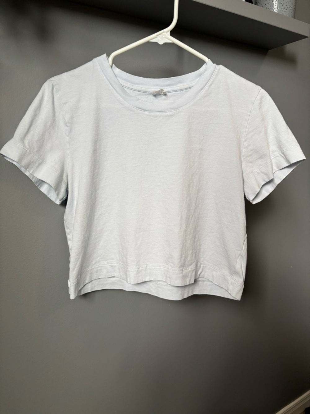 Aritzia Wilfred Weekend T-shirt